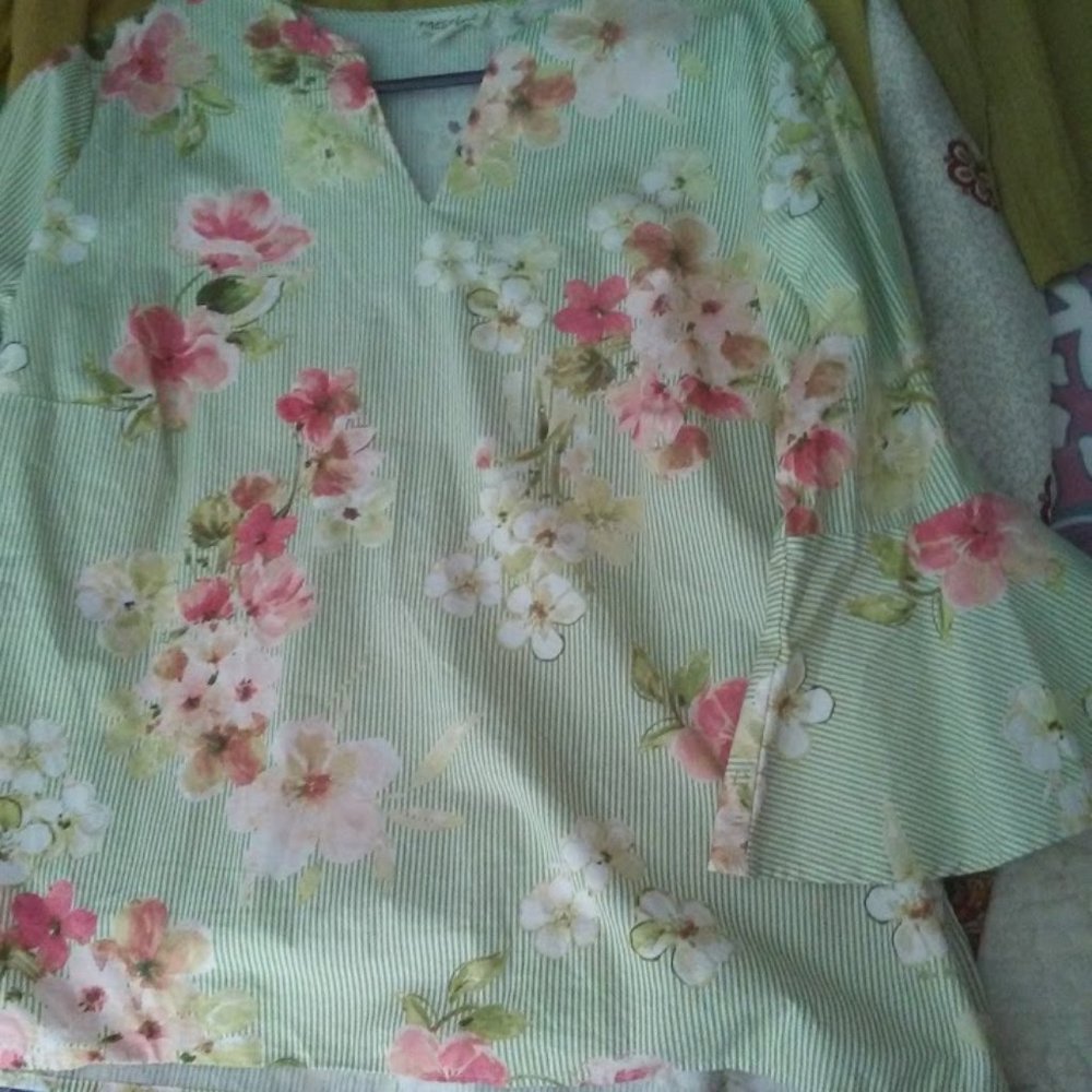 bell sleeve Messini top